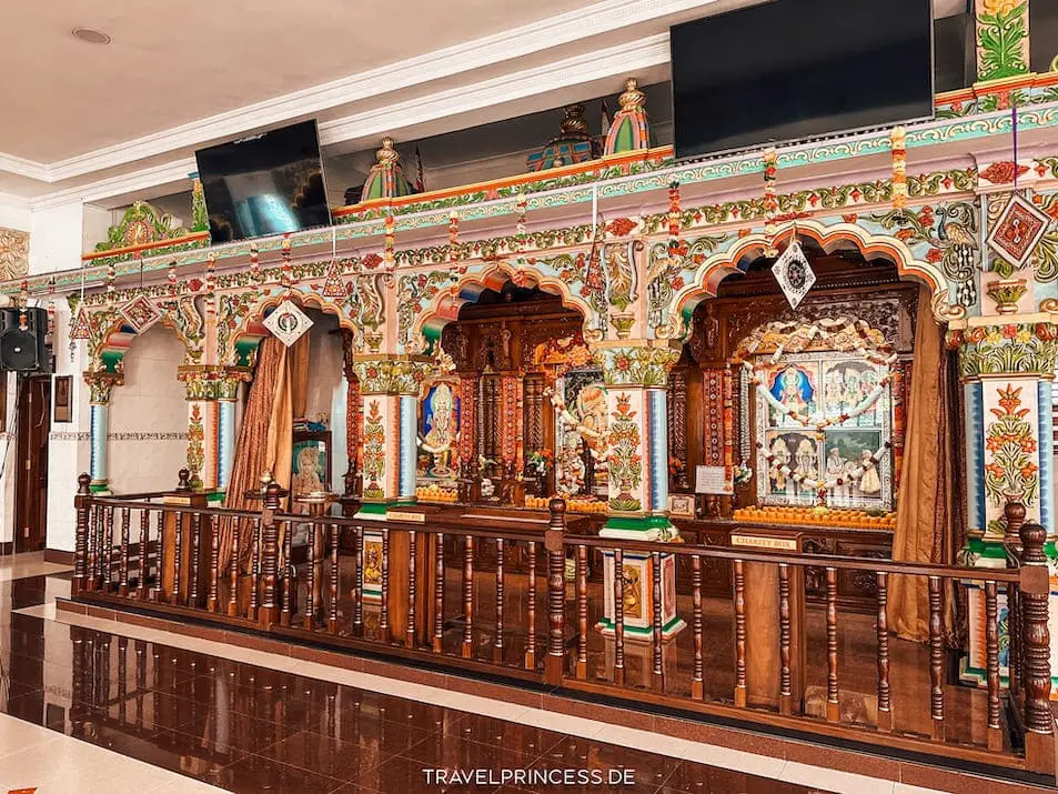 Hindutempel Mombasa Shree Cutch Satsang Swaminarayan Tempel Kenia Reisetipps