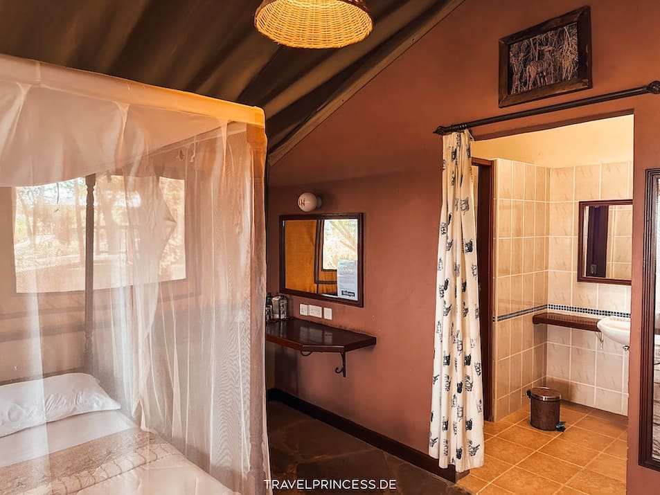 Zimmer Zelte Sentrim Hotels & Lodges Kenia Urlaub Big Five Savanne Afrika Reisetipps Reiseblog Reisemagazin Travelprincess