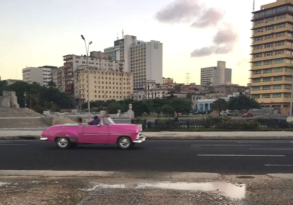 Havanna Oldtimer pink