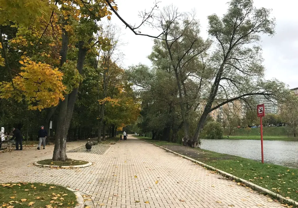 Moskau Nowodewitschi Kloster Park