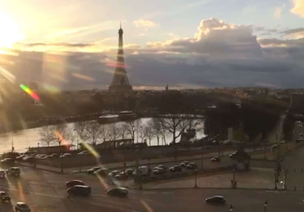 Paris Geheimtipps Riesenrad Eiffelturm Sonnenuntergang