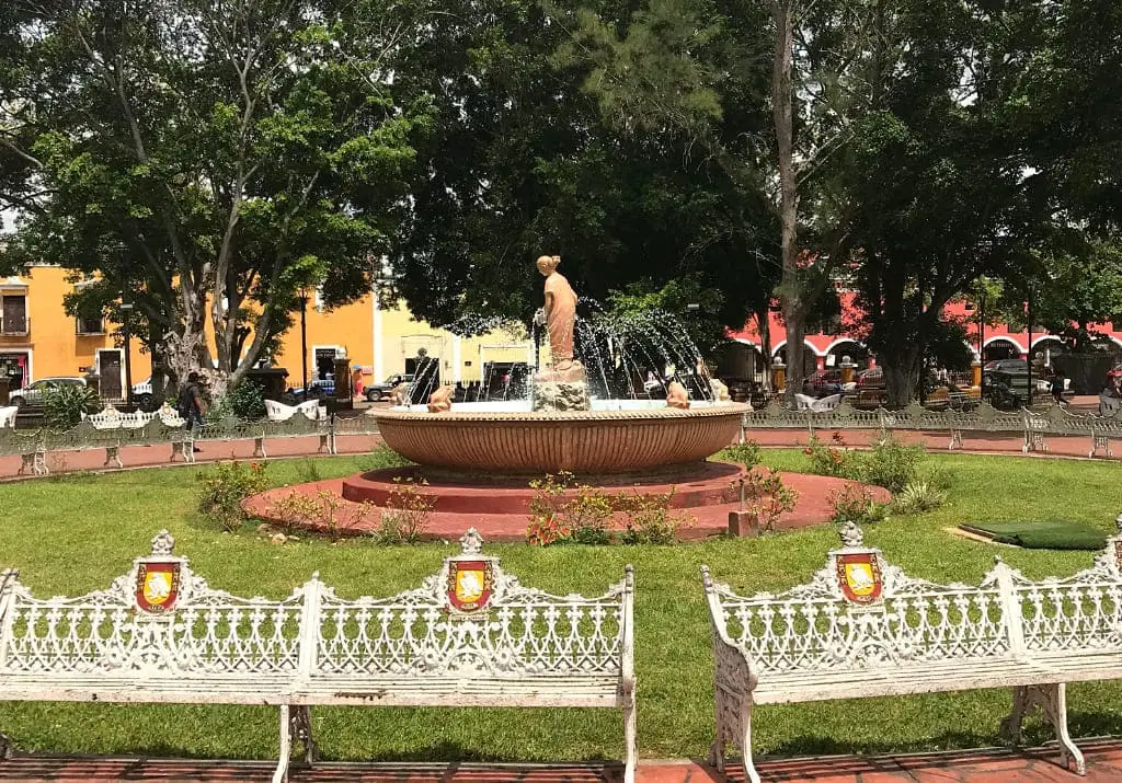 Valladolid Parque Principal Yucatán