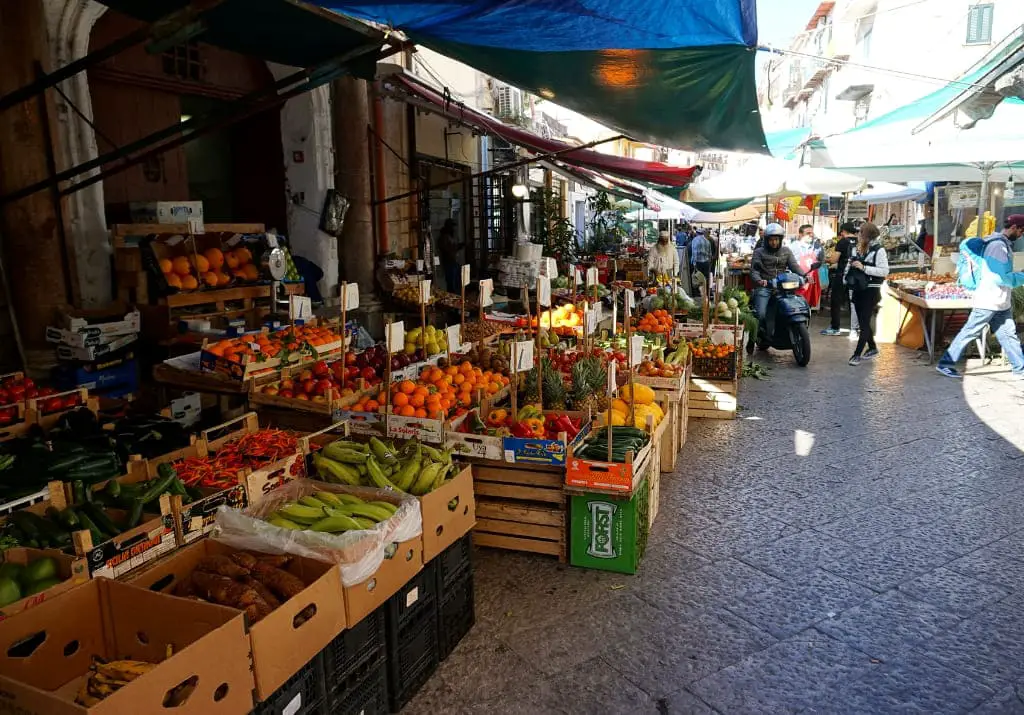 Palermo Reisebericht Sehenswürdigkeiten Ballarò Market Sizilien
