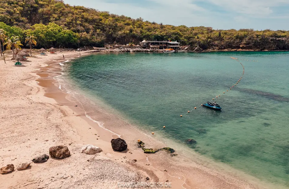 Curaçao Geheimtipp Strand mit Karte Pelikan Lagune Blaue Grotte Bootstour Playa Santa Cruz - Curaçao Strände Karte Reiseblog Travelprincess