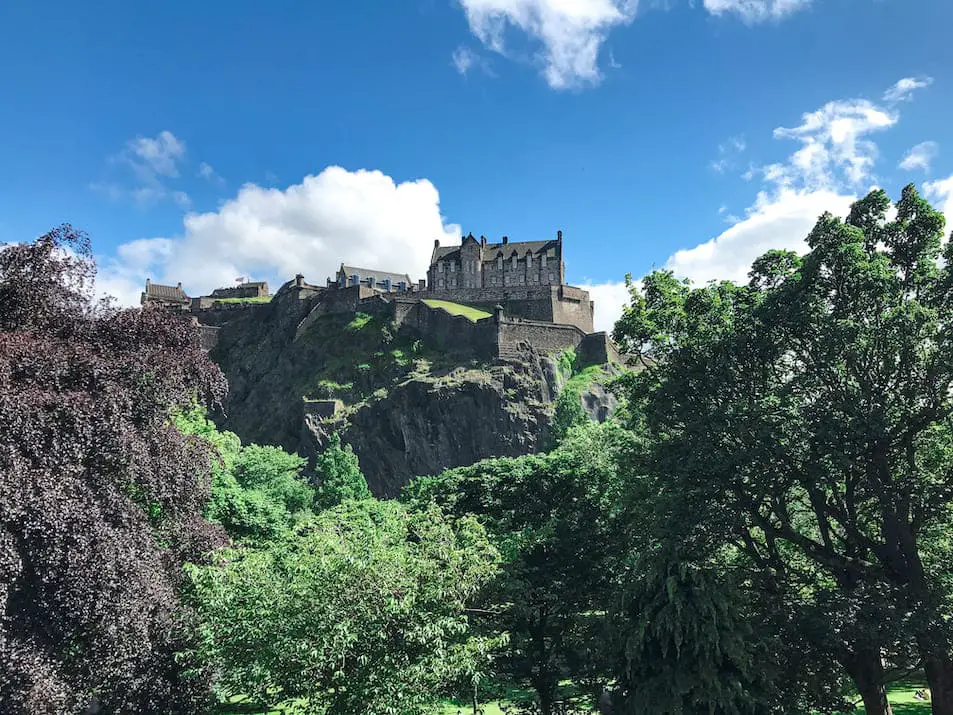 Edinburgh Sehenswürdigkeiten Reisebericht Tipps Edinburgh Castle Rock