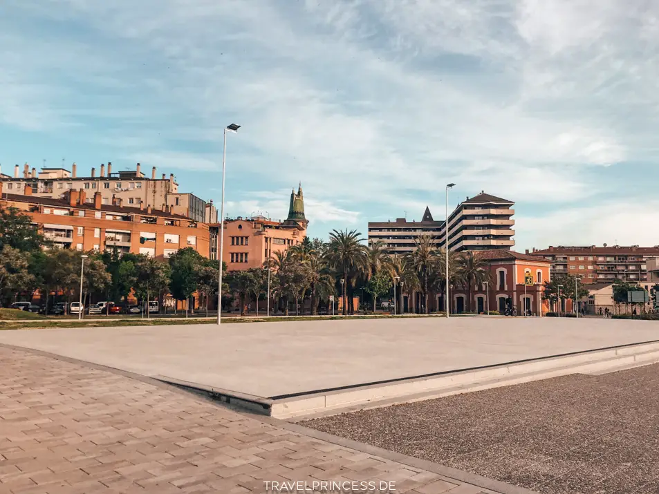 Zugfahren Spanien Reisetipps Urlaub Travelprincess Tipps Sehenswürdigkeiten Tickets Bahnhof Kontrolle