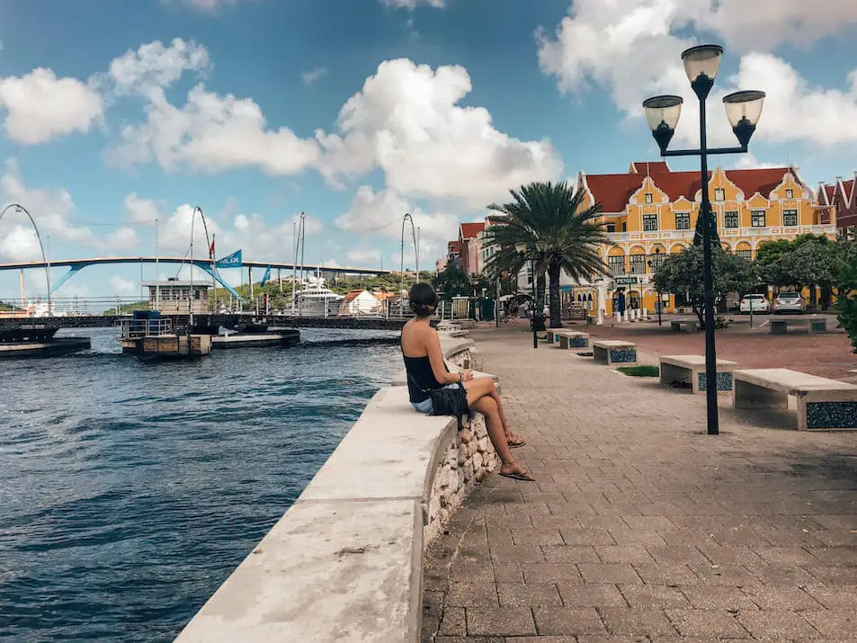 Handelskade Penha House Willemstad Reisetipps Reisebericht Sehenswürdigkeiten Empfehlungen Auf eigene Faust Curaçao Hotels Restaurants Pietermaai