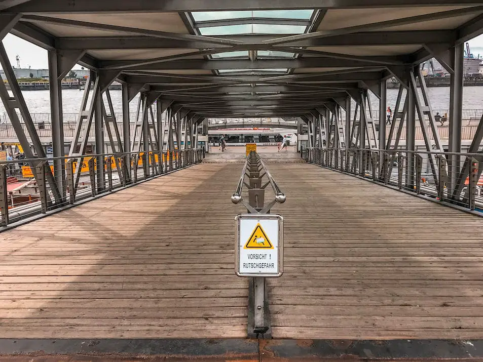 Landungsbrücken St. Pauli Sehenswürdigkeiten Städtetrip 