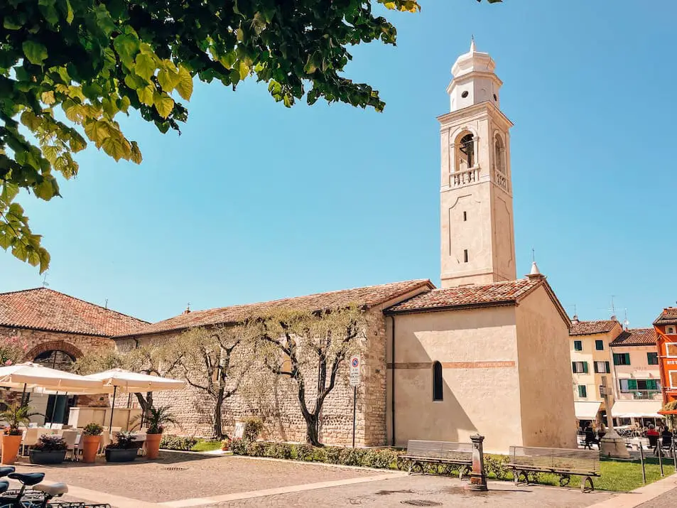 Chiesa San Nicolò Gardasee Reisetipps Urlaub