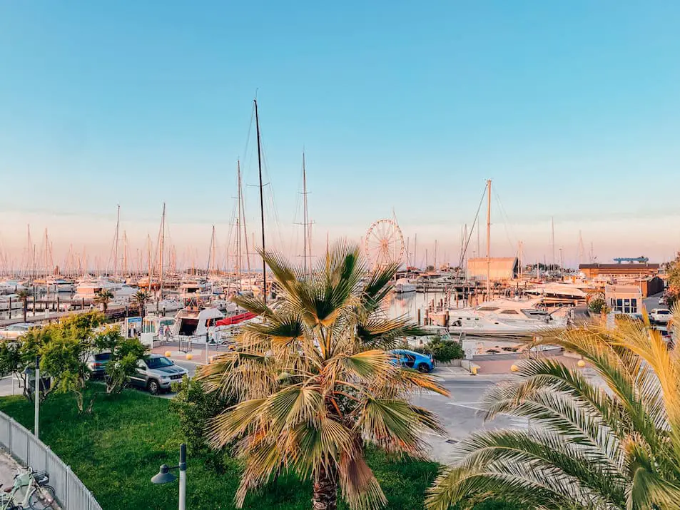 Rimini Hafen Reisetipps Sehenswürdigkeiten Riesenrad