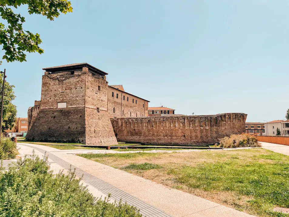 Burg Sismondo Rocca Malatestiana Sehenswürdigkeiten Italien