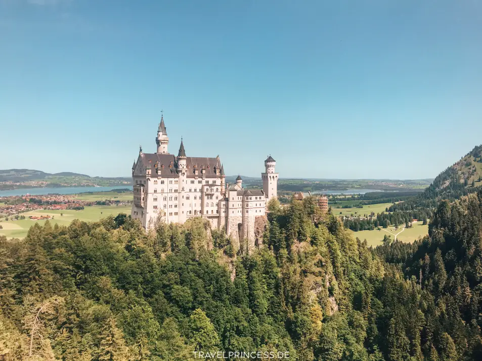 Reiseziele Ausflugsziele Bayern Herbst Schloss Neuschwanstein Reisetipps