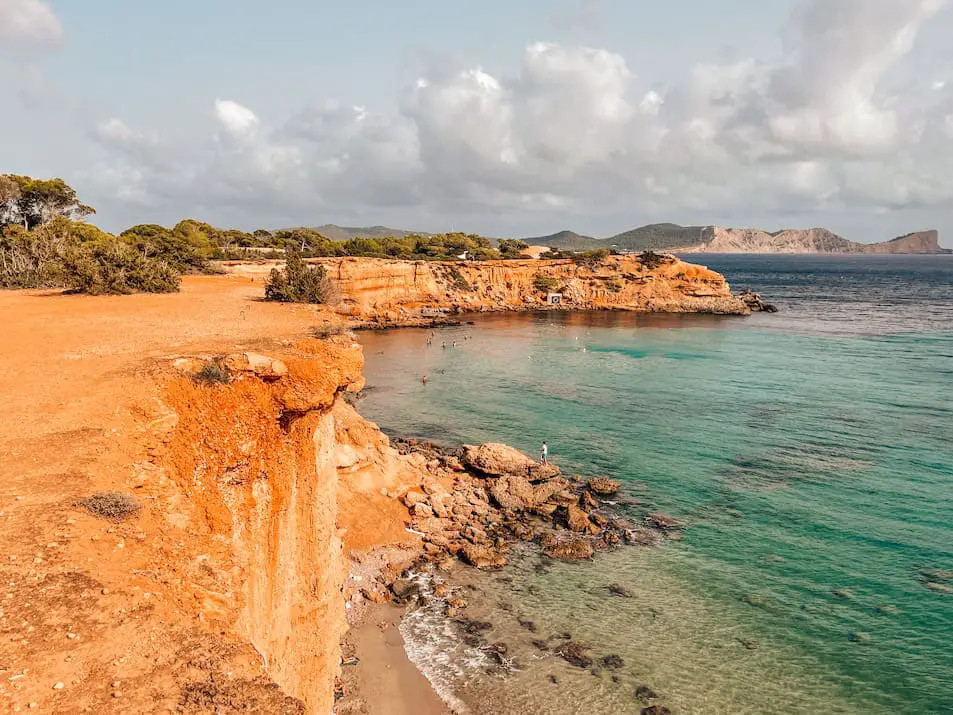 Ibiza schöner als Mallorca - Reise lohnt sich Strand Reisetipps