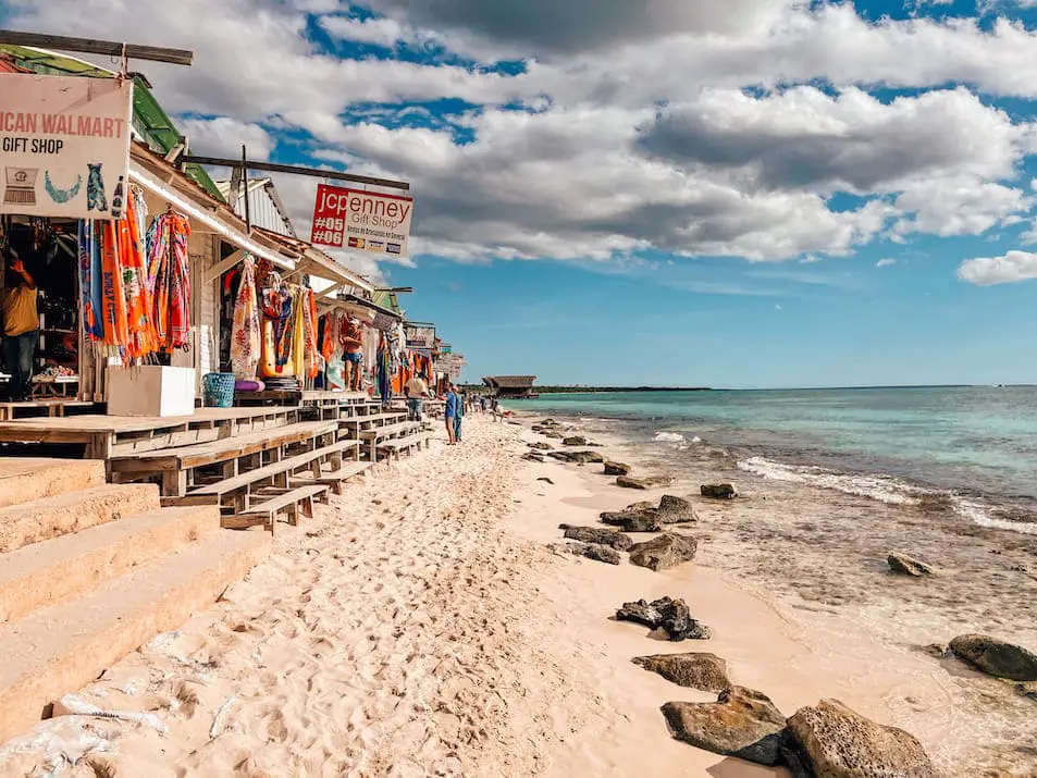 Playa Dominicus Strandbuden Verkäufer Reisetipps Reisebericht Reiseblog Travelprincess