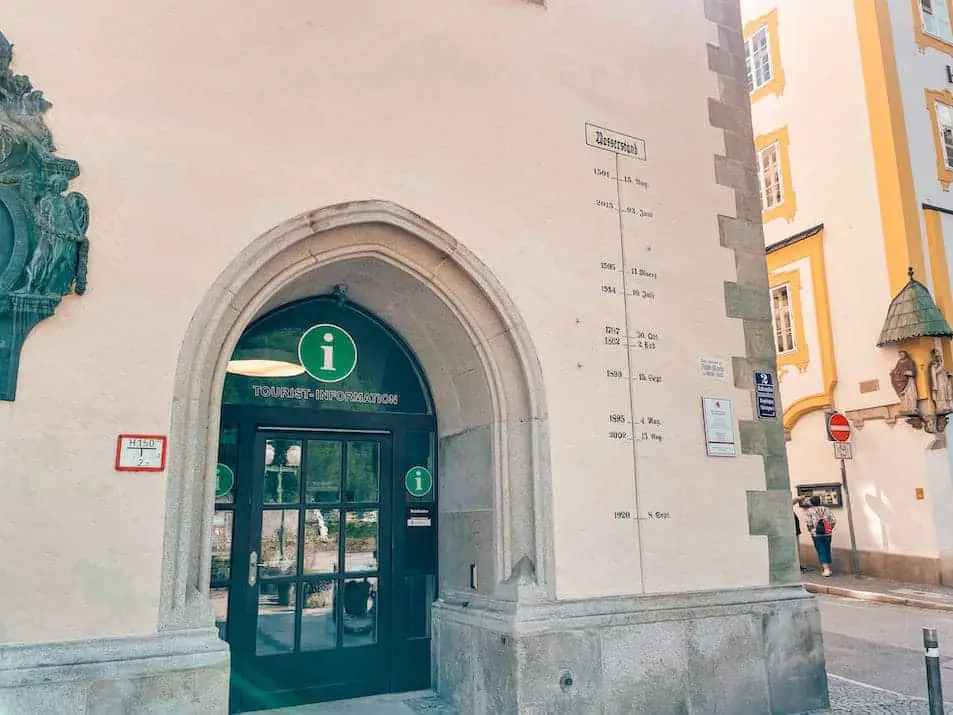 Rathaus Passau Sehenswürdigkeiten Highlights Reisetipps Wasserstand