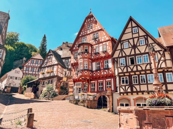 Alter Marktplatz Schnatterloch historische Städte Sehenswürdigkeiten Mittelalterstädte Bayern