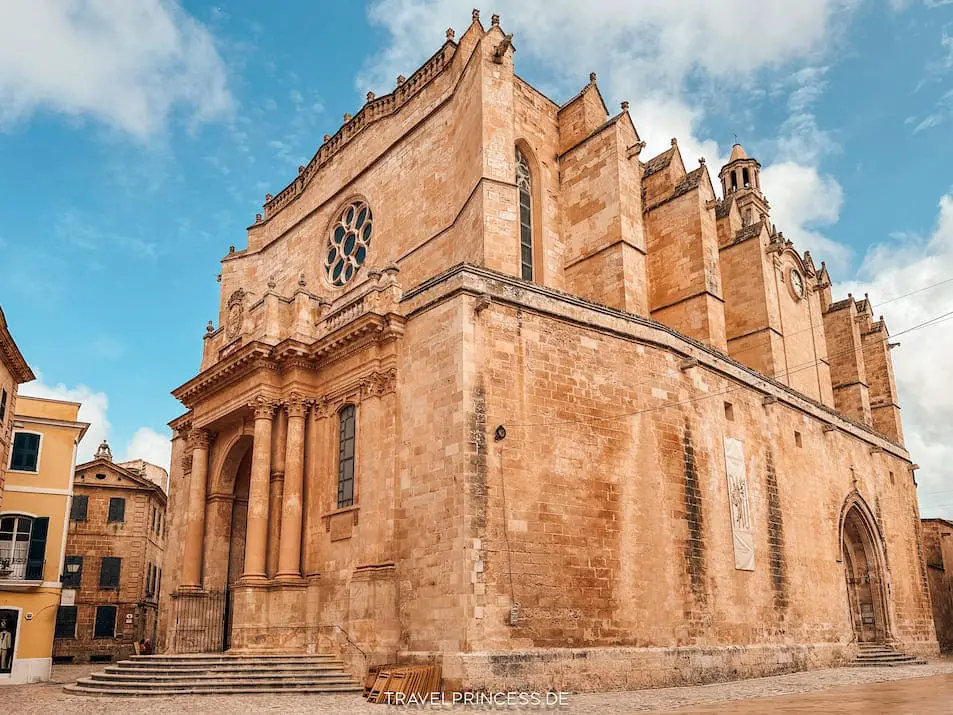 Kathedrale Santa Maria de Menorca Reisetipps Sehenswürdigkeiten Reisebericht Reiseblog