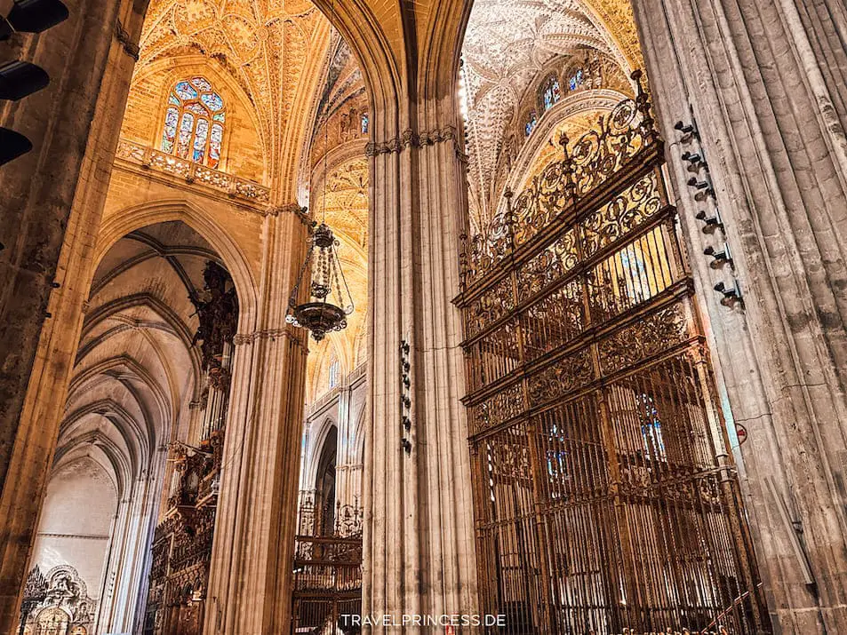 Kathedrale von Sevilla Top Sehenswürdigkeiten Sevilla an einem Tag Reiseblog