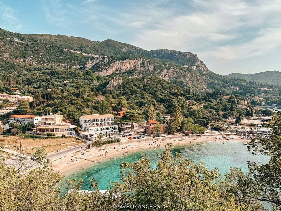 Paleokastritsa, Bergkloster und Traumstrände - Korfu Reisetipps Highlights Sehenswürdigkeiten Griechenland Travelprincess Reiseblog