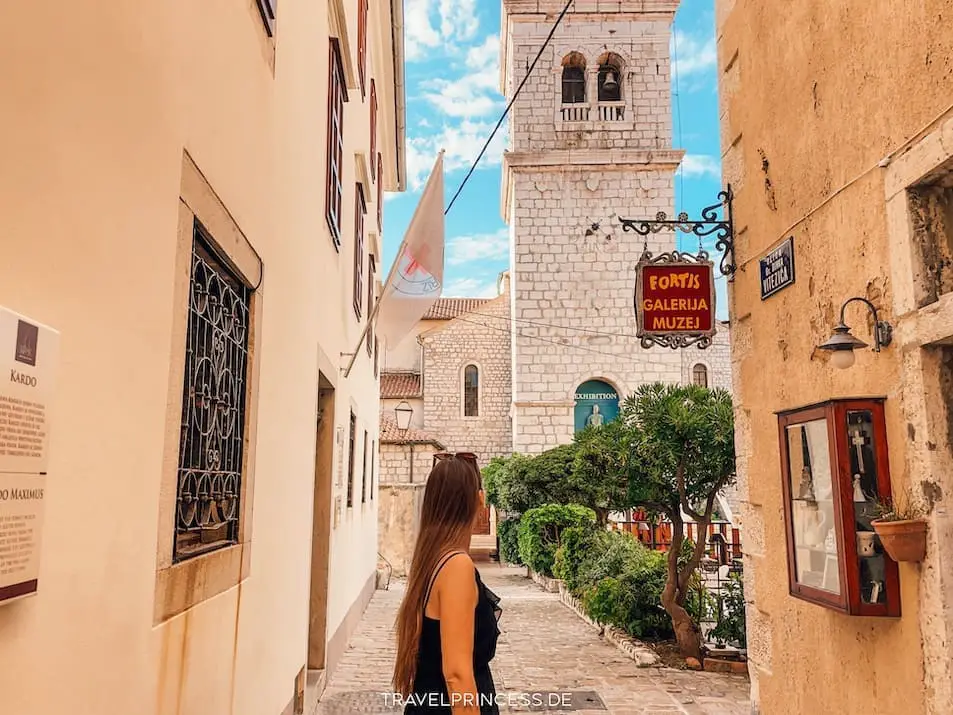 Kathedrale von Krk Stadt Kroatien Insel Sehenswürdigkeiten Reisetipps Reisebericht Travelprincess Reiseblog