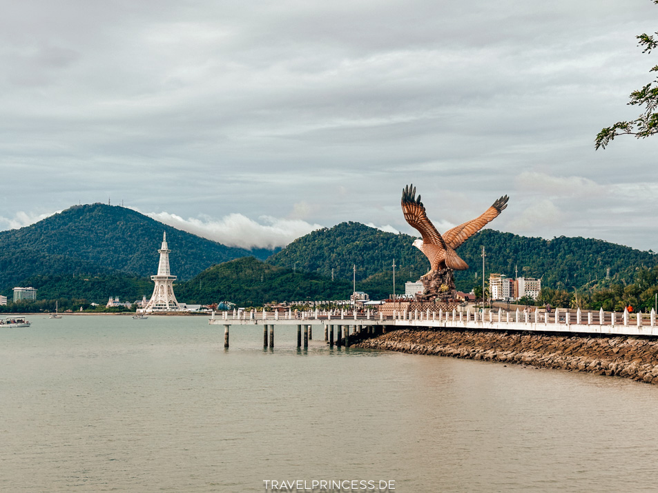 Kuah Malaysia Sehenswürdigkeiten Langkawi Dataran Lang Adler