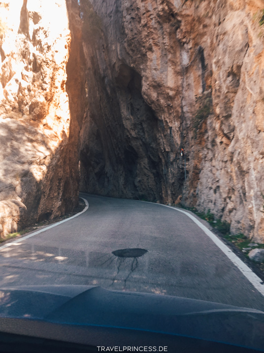 Sa Calobra gesperrt Straße Tipps Urlaub Rundreise Roadtrip Mallorca Travelprincess Reiseblog