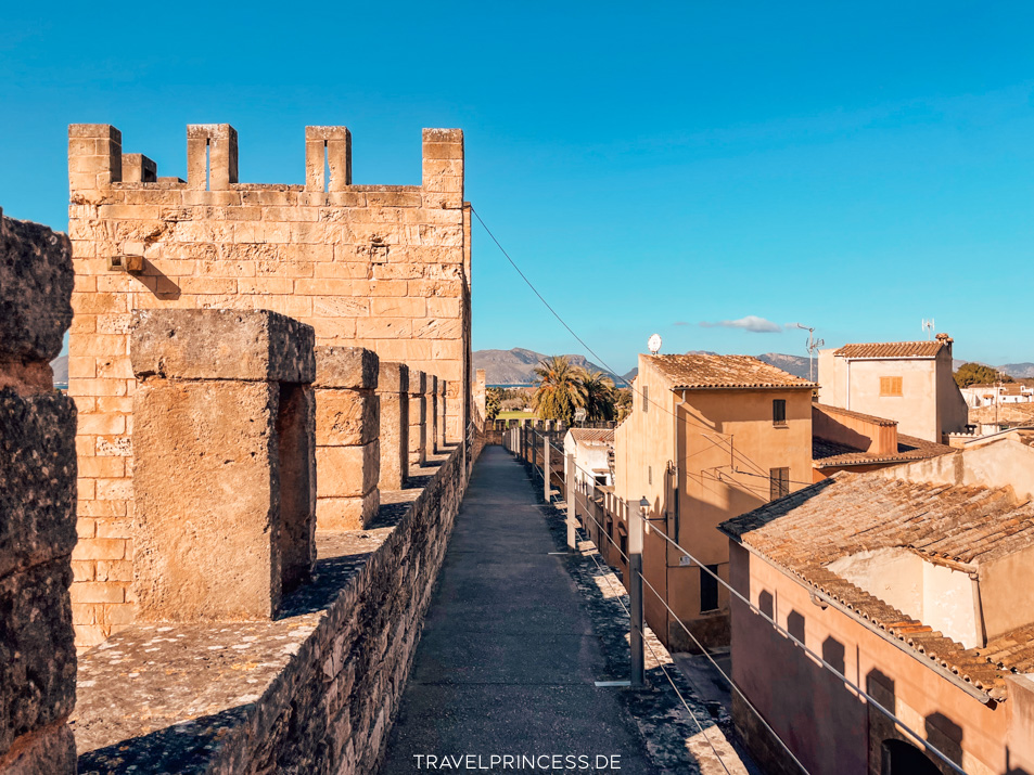 Alcudia Reistetipps Altstadt Zentrum Sehenswürdigkeiten Stadtmauer 