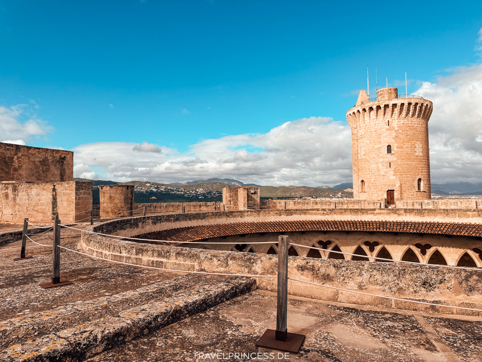 Castell de Bellver - Mallorca Tipps Urlaub Reiseblog Travelprincess Anfahrt Highlights Sehenswürdigkeiten