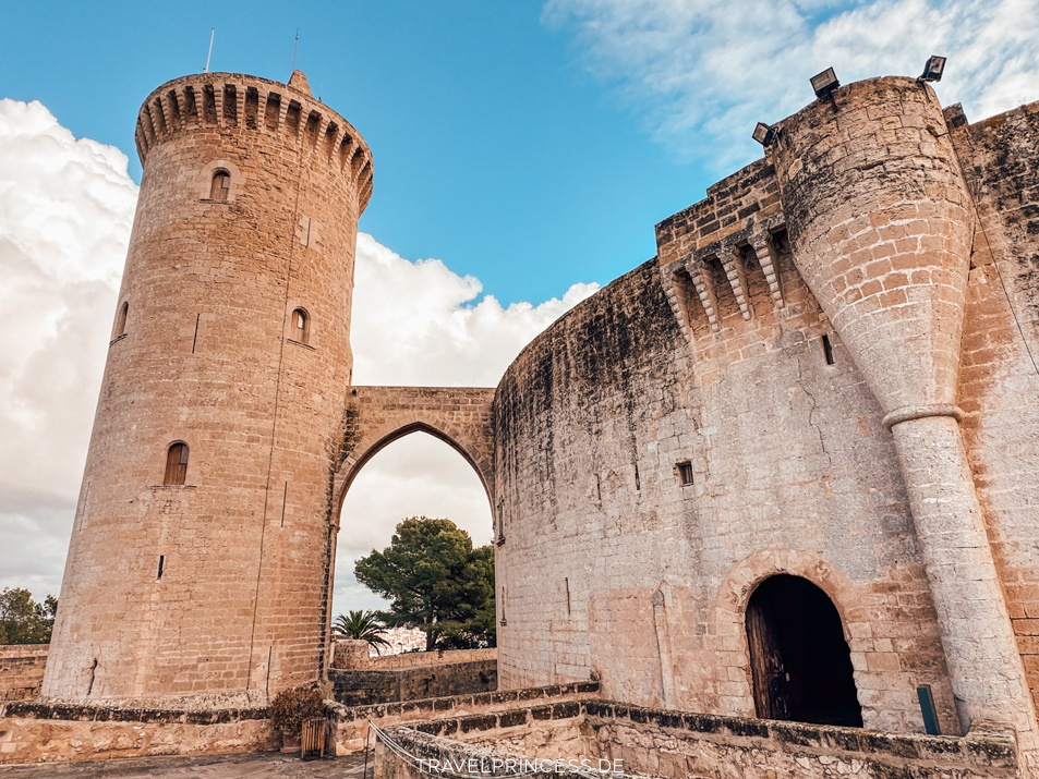 Castell de Bellver - Mallorca Tipps Urlaub Reiseblog Travelprincess Anfahrt Highlights Sehenswürdigkeiten