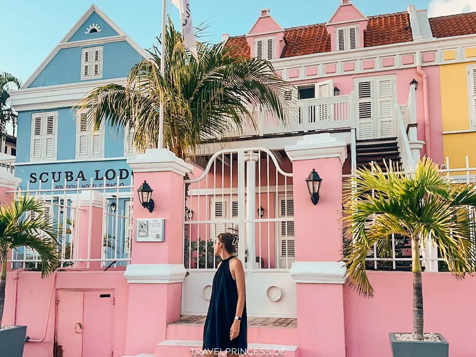 Boutique-Hotel Scuba Lodge Willemstad Erfahrungen Bewertungen Holidaycheck Tipps Zimmer Preise Meer Strand Reiseblog Travelprincess Nadja Probst