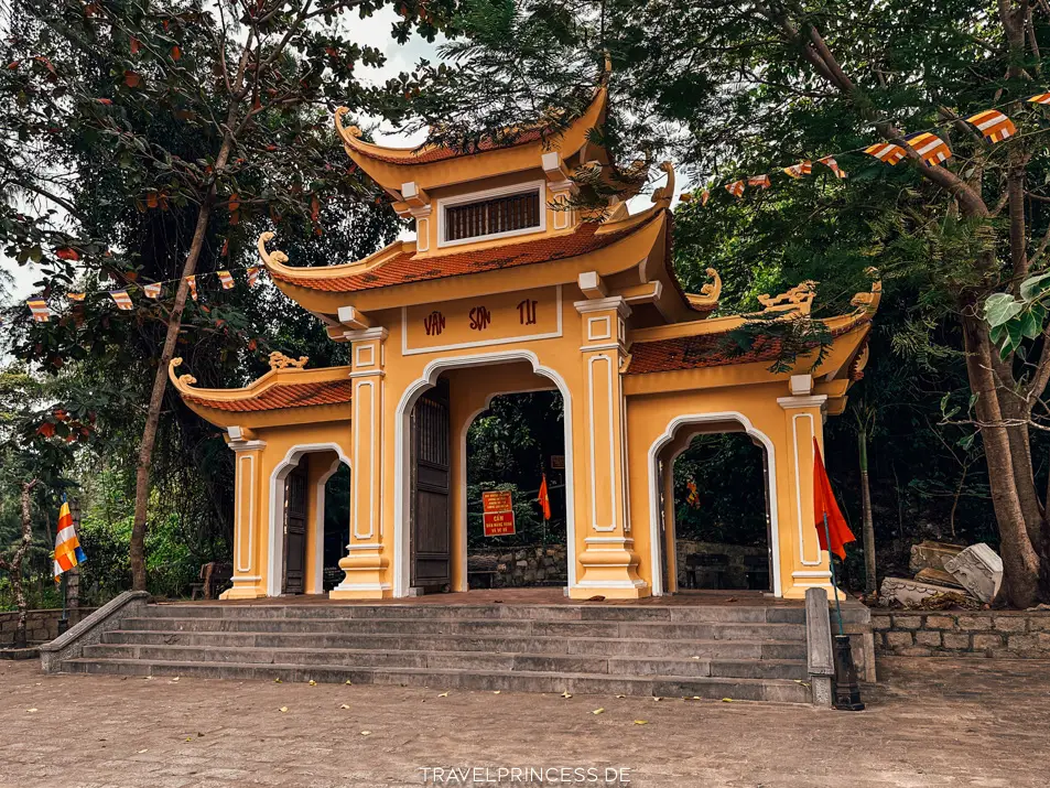 Vietnam Tempel Son Van Reiseblog Travelprincess