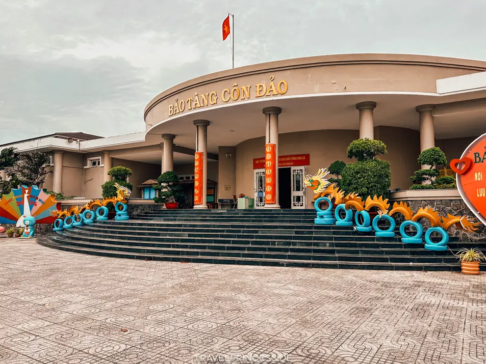 Con Dao Museum und Island Chief Palace Vietnam Reiseblog Travelprincess Urlaub Reisetipps Reiseführer