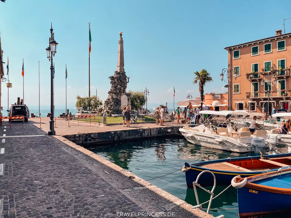 Gardasee im Frühling Reisetipps Reiseblog Travelprincess Roadtrip schönste Orte Reiseführer Karte