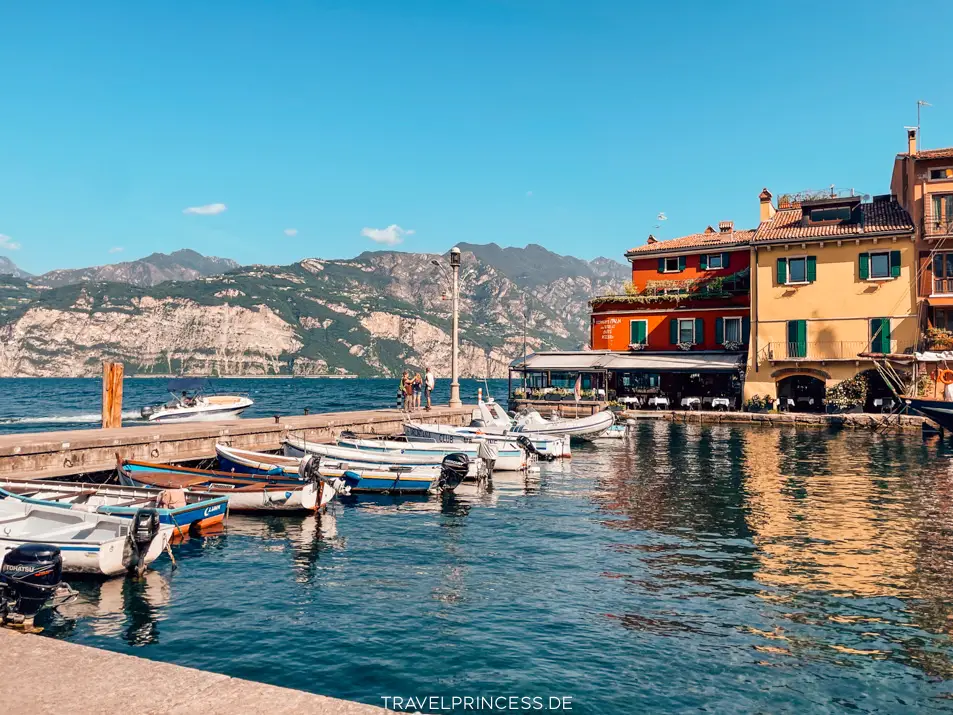 Malcesine Gardasee im Frühling Highlights Sehenswürdigkeiten schönste Orte Reiseblog Travelprincess