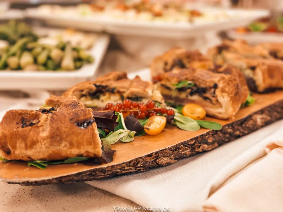 Halbpension Abendessen und Frühstück Hotel Bibione Pineda Reisebericht Erfahrungen Reisetipps Reiseblog Travelprincess Italien