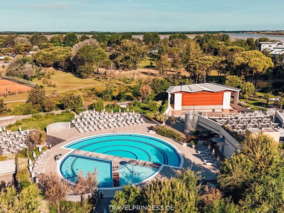 Hotel mit Pool Bibione Pineda Unterkunft am Meer Strand Reisetipps Italien Reiseblog Travelprincess
