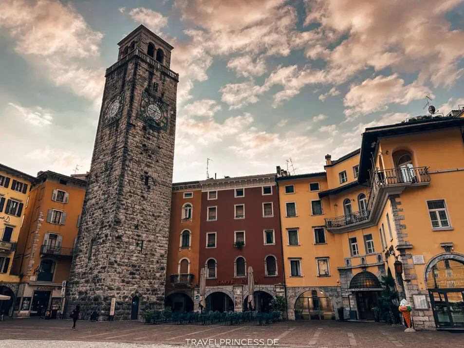 Torre Apponale Sehenswürdigkeiten Gardasee Reiseblog Travelprincess Reiseführer Reisebericht Italien