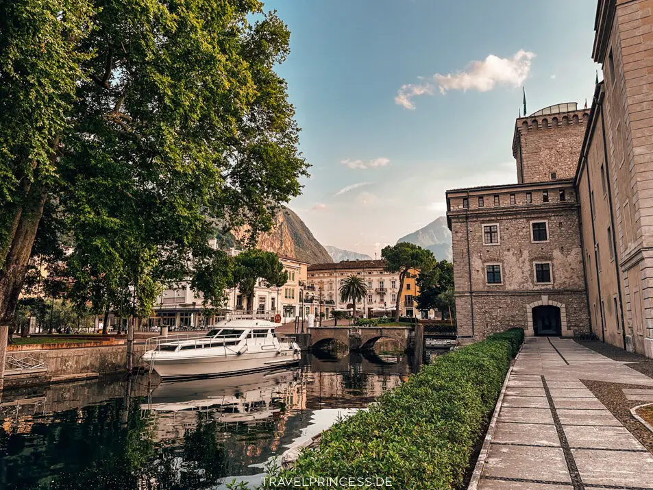 Rocca di Riva - Wasserburg und Museum Alto Garda (MAG) Sehenswürdigkeiten Gardasee Highlights Tipps Travelprincess Reiseblog