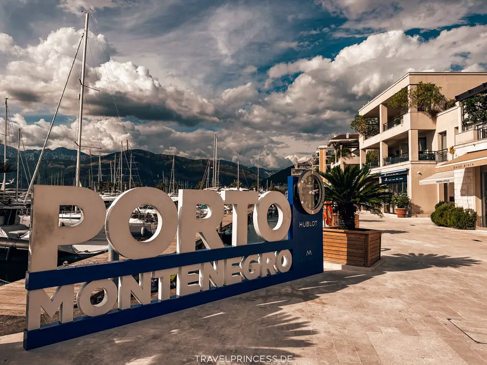 Tivat Fort Porto Montenegro Luxus Restaurants Bucht von Kotor Sehenswürdigkeiten Fazit Boutique Hotel Empfehlung Erfahrung Casa del Mare Mediterraneo Travelprincess Reiseblog