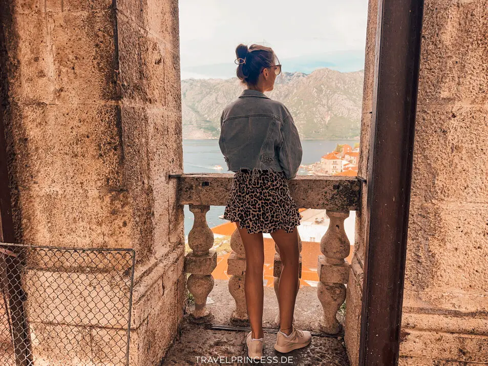 Perast Bucht von Kotor Sehenswürdigkeiten Turm Montenegro Reiseblog Travelprincess