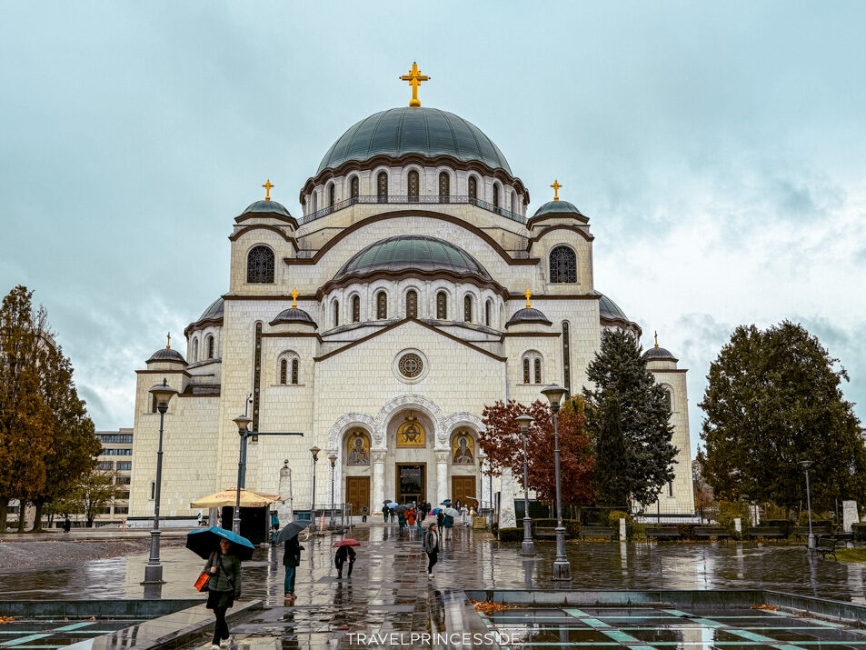 Dom des Heiligen Sava Sehenswürdigkeiten Serbien Urlaub Städtetrip Must-See Geheimtipp Reiseblog Travelprincess Reisebericht Highlights Reiseführer