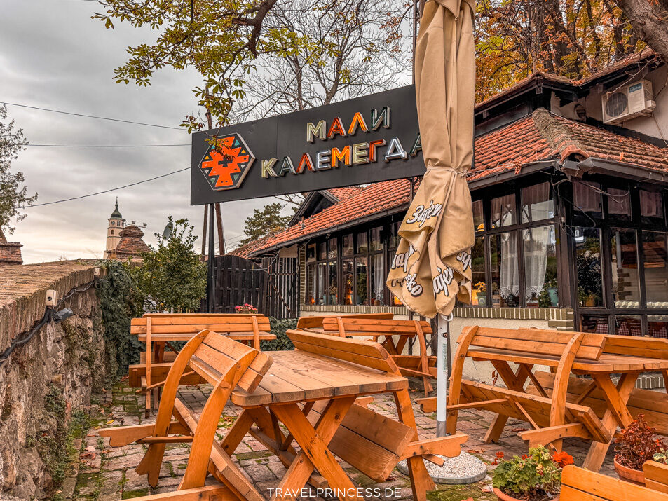 Mali Kalemegdan Restaurant Serbien Erfahrungen Reisebericht Reiseblog Travelprincess Festung