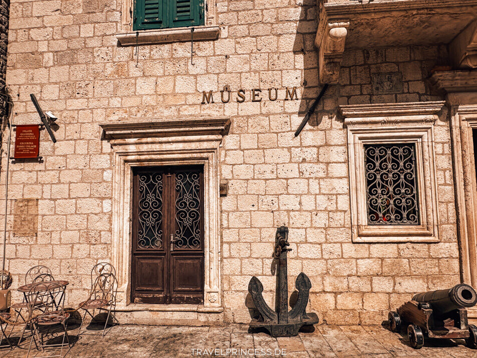 Maritime Museum Kotor Sehenswürdigkeiten Montenegro