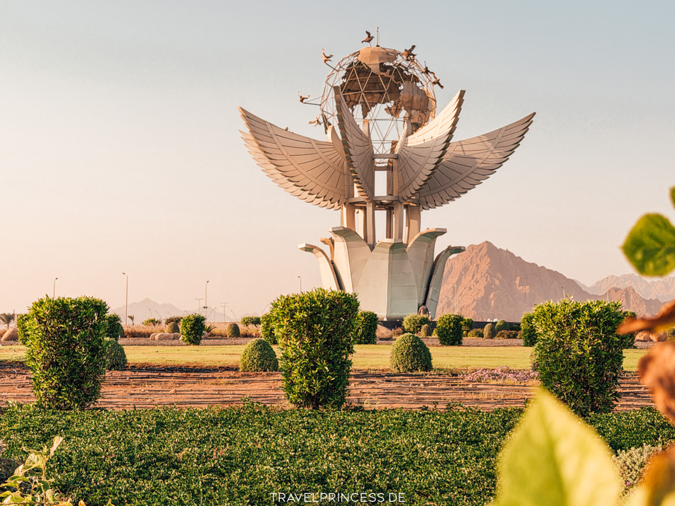 Sharm El Sheikh Reisetipps Sehenswürdigkeiten Rixos Radamis Hotel am Strand Bewertung Empfehlung Erfahrung Ägypten Reiseblog Travelprincess Corendon Direktflug Sharm El Sheikh Peace Monument