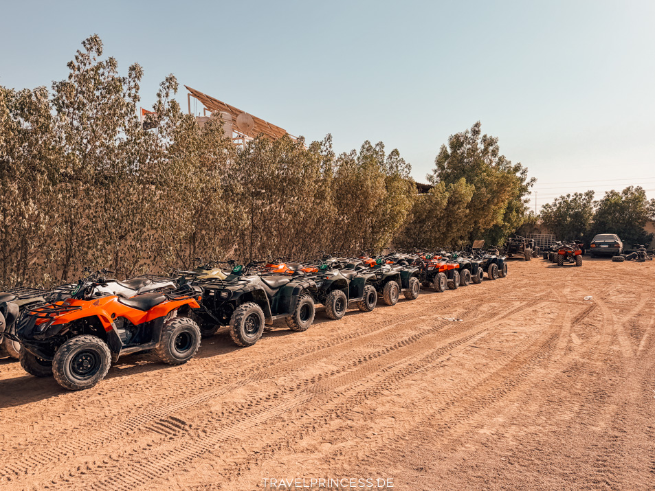 Sharm El Sheikh Reisetipps Sehenswürdigkeiten Rixos Radamis Hotel am Strand Bewertung Empfehlung Erfahrung Ägypten Reiseblog Travelprincess Corendon Direktflug Sharm El Sheikh Wüstensafari Wüstentour Quad fahren Beduinendorf Tee Sinai Wüste Ausflüge