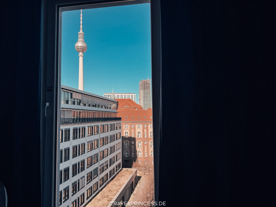 Berlin B&B Hotel Alexanderplatz Erfahrungen Reisetipps Travelprincess Reiseblog Reisebericht Berlin 3 Tage zu Fuß kostenlos Guide Tipps Reiseführer Hotelempfehlung zentral