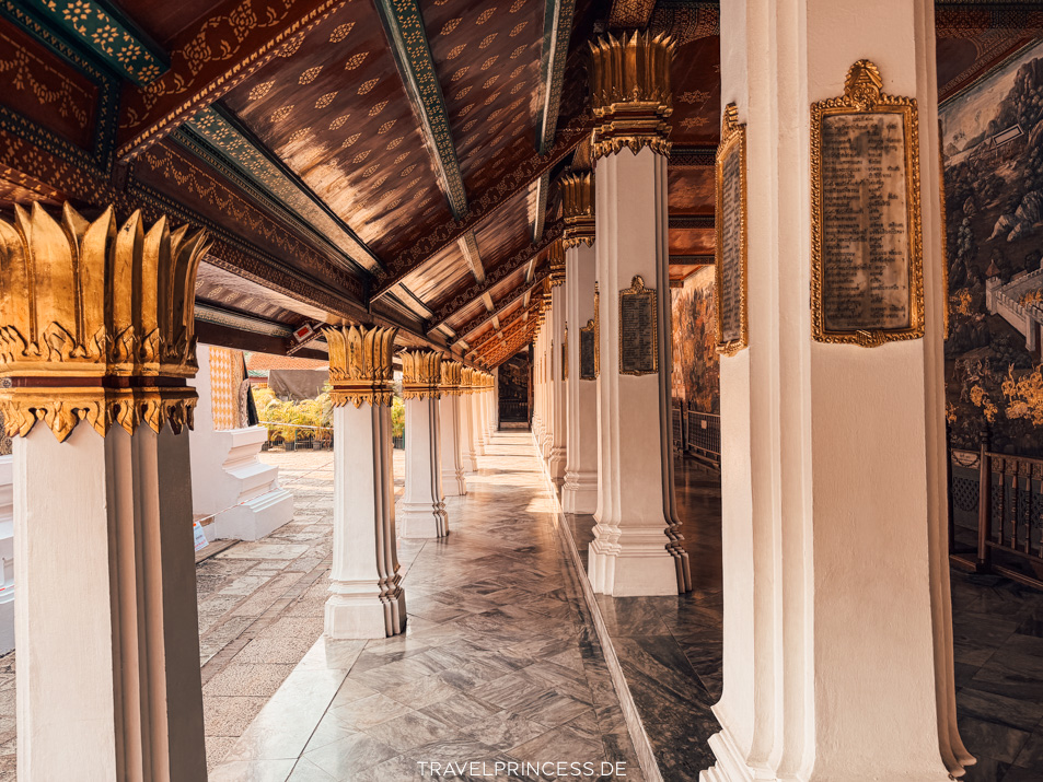 Wat Phra Kaeo Grand Palace Großer Palast Eintritt Kleiderordnung Tipps Empfehlungen Highlights Reiseblog Travelprincess Thailand Reiseberichte