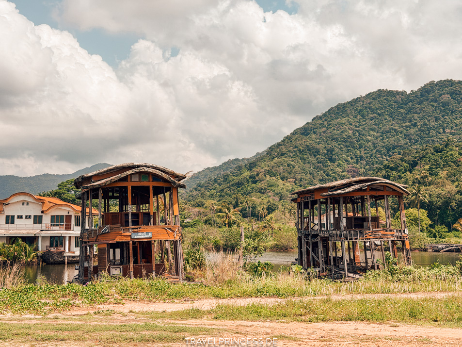 Boat Chalet Lost Place Koh Chang Galaxy Ship Schiff Brand Eintritt lohnt es sich Sehenswürdigkeiten Highlights Travelprincess Reiseblog Thailand