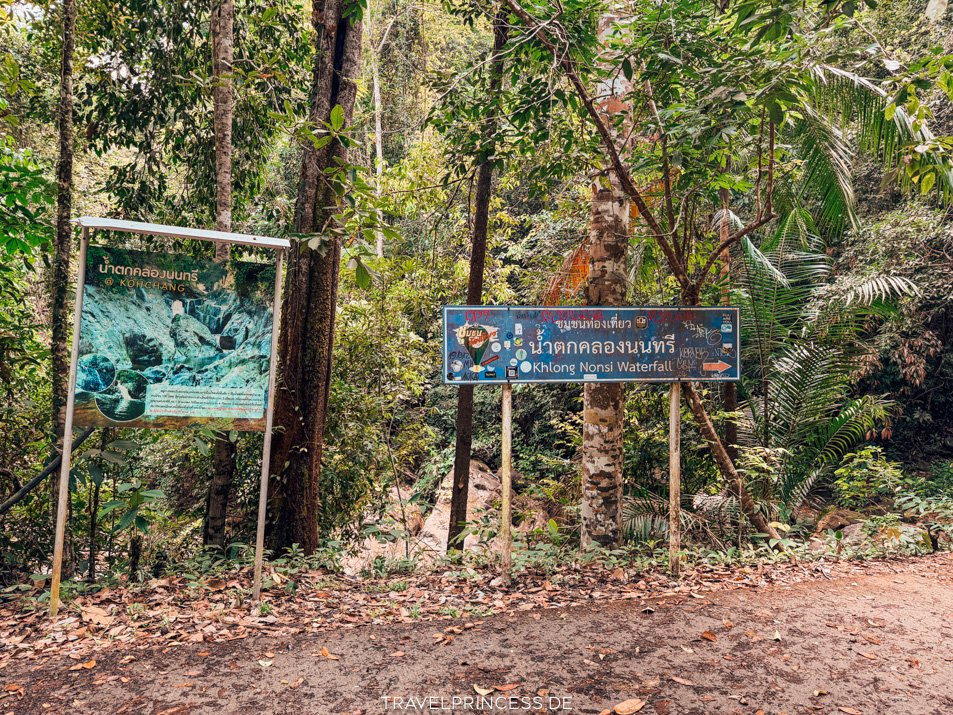 Khlong Nonsi Waterfall Thailand Tipps Wasser Reiseblog Travelprincess