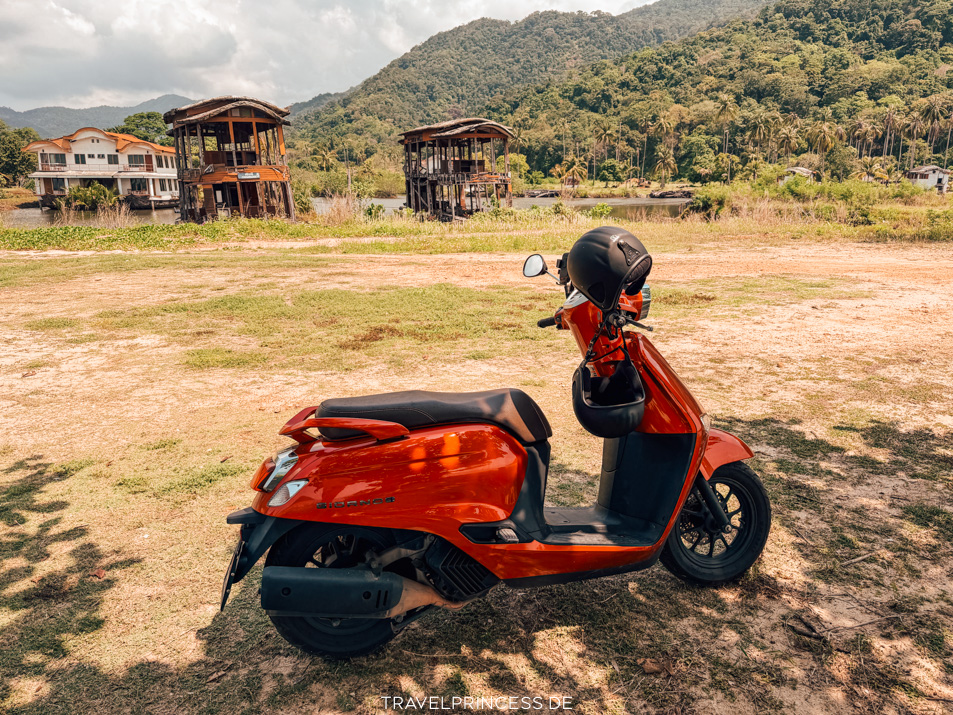 Mit dem Roller auf Koh Chang fahren Erfahrungen Reiseblog Reisebericht Travelprincess Thailand